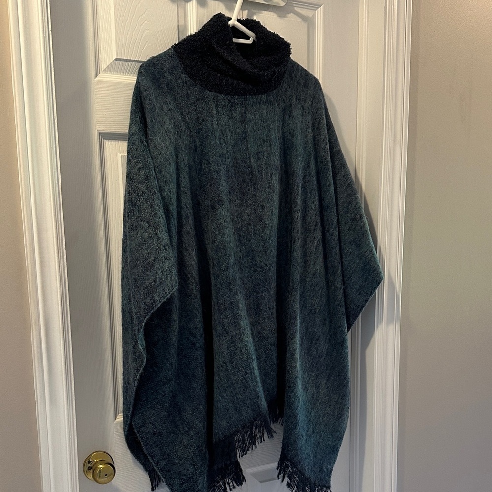 GUILAUME DE MONS Retro Bohemian Blue Wool Blend Poncho Sz OS - Picture 2 of 7